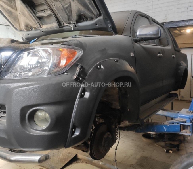 Расширители арок Toyota Hilux, г. Россошь